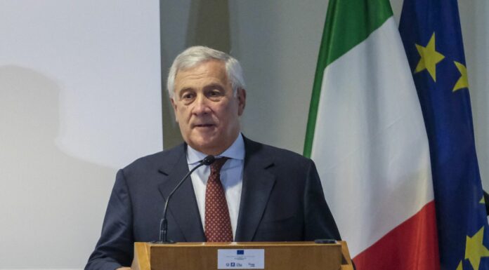 Tajani “Attacchi droni russi? Non credo Italia sia obiettivo militare”