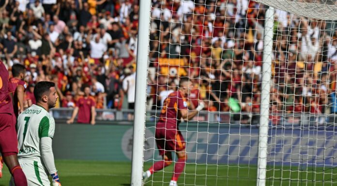 Dovbyk e Soulè piegano un buon Verona, sorride la Roma