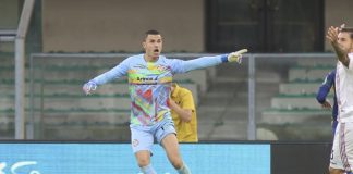 Il Verona sbatte su Audero, la Cremonese strappa lo 0-0 al Bentegodi