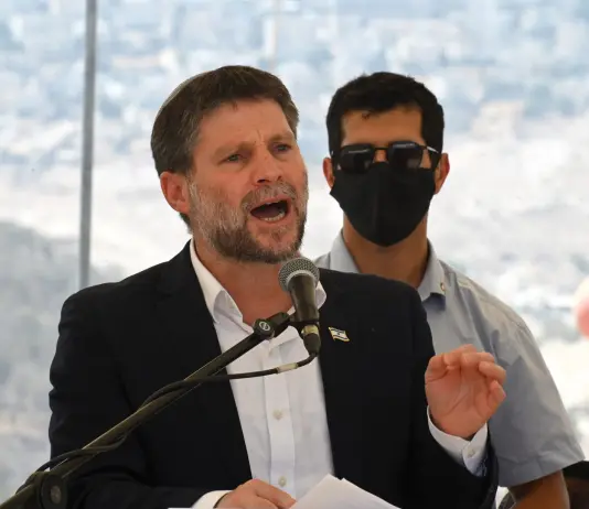 La Francia vieta l’ingresso al ministro israeliano Smotrich e a 21 coloni violenti