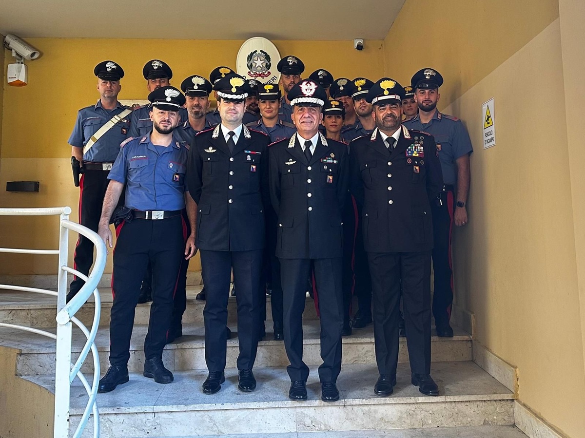 Il Comandante della Legione Carabinieri “Sicilia” Del Monaco in visita alle stazioni di Brancaccio e Zen a Palermo