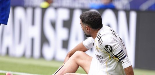 Carvajal faces at least two weeks out after suffering a foot injury