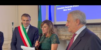 La giornalista statunitense Maria Bartiromo diventa cittadina italiana / Video