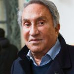 È morto Emilio Fede, aveva 94 anni. Fu il primo ad annunciare l’inizio della guerra del Golfo