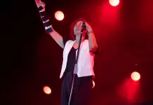 Dal 28 agosto arriva “Meraviglioso errore”: il nuovo singolo di Gianna Nannini scritto con Brunori Sas
