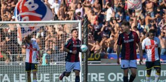 Orsolini decisivo dal dischetto nel recupero, il Bologna rimonta e batte 2-1 il Genoa
