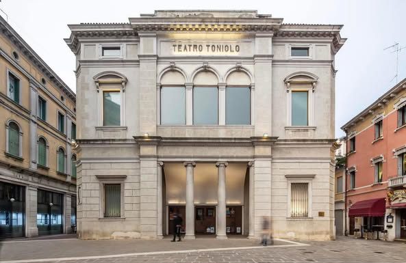 Il 2 ottobre al Teatro Toniolo di Venezia lo spettacoli “Fratelli”