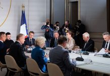 Ucraina, a Parigi la riunione dei Volenterosi. Zelensky “Stiamo dando concretezza alle garanzie di sicurezza”. No di Meloni all’invio delle truppe