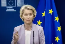 La Commissione Ue presenta lo scudo europeo per la democrazia, von der Leyen “Rafforziamo il fondamento della libertà”