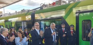 A Palermo due nuovi treni elettrici, Aricò: “La Sicilia è la prima regione d’Italia per numero di treni” / Video