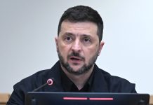 Nuovo attacco russo in Ucraina, sei morti. Zelensky: “La pressione sulla Russia deve dare risultati”