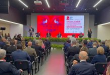 Musumeci inaugura la Fiera del Levante nel giorno dell’addio di Emiliano