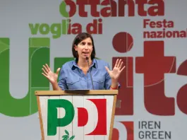 Manovra, Schlein “Basta con lo scaricabarile, il Governo si assuma la responsabilità”