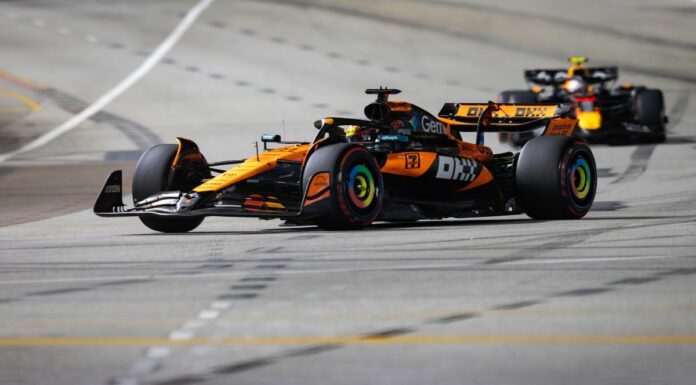 Piastri guida il venerdì di Singapore, Leclerc evita penalità