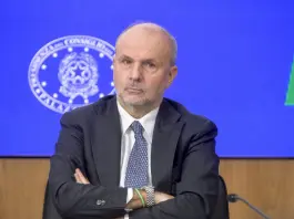Schillaci “Il disegno di legge delega consentirà un riordino nel settore delle professioni sanitarie”