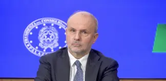 Schillaci “Il disegno di legge delega consentirà un riordino nel settore delle professioni sanitarie”