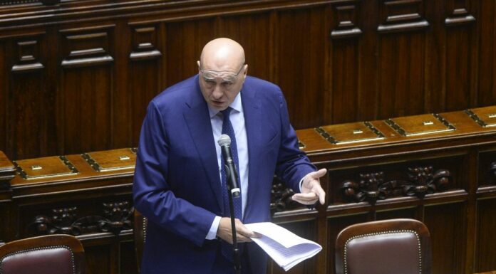 Crosetto operato al Fatebenefratelli, è in ottime condizioni e già al lavoro