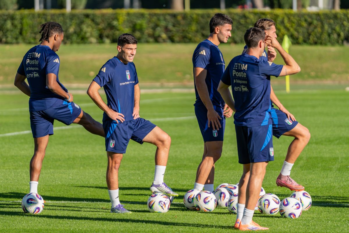 geronimo it per-la-questione-dello-stadio-negato-al-tar-viene-comunicato-che-y-stato-trovato-un-accordo-tra-tra-rimini-fc-e-comune-questione-chiusa-A66100 009
