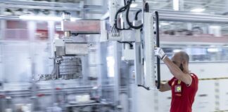 Ferrari Elettrica, arriverà nel 2026