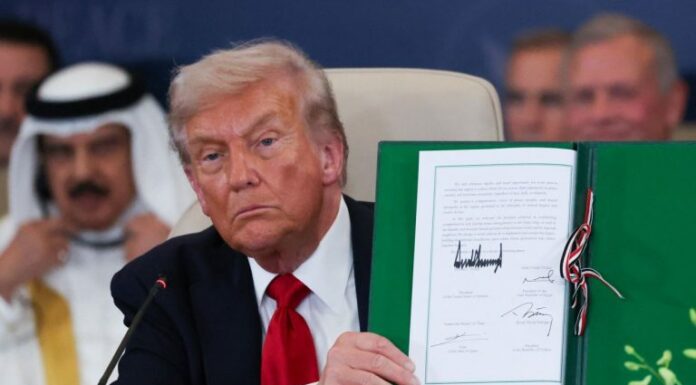 Firmato a Sharm el Sheik l’accordo di pace per Gaza