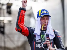 Bezzecchi domina il GP del Portogallo davanti ad A.Marquez e Acosta