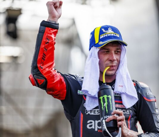 Bezzecchi domina il GP del Portogallo davanti ad A.Marquez e Acosta, cade Bagnaia