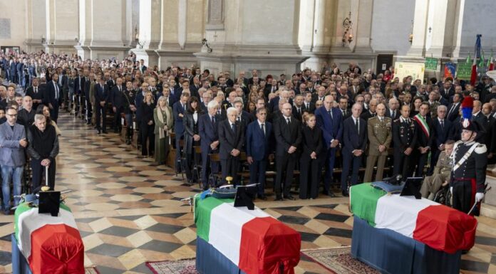 A Padova l’ultimo saluto ai tre carabinieri morti nel Veronese