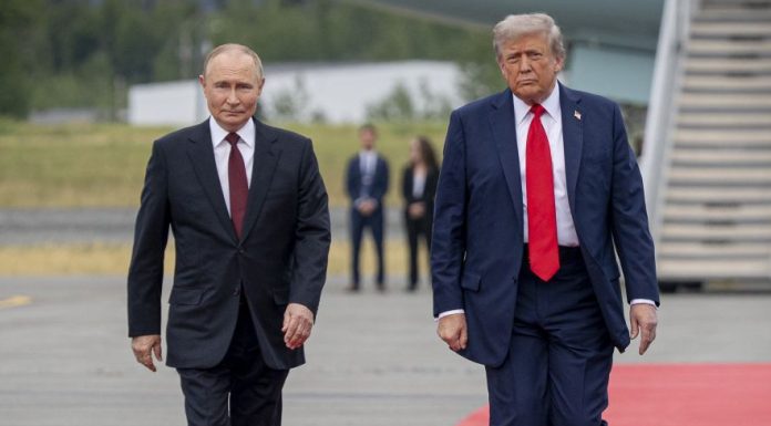 Ucraina, salta il vertice a Budapest. Trump “Non voglio perdere tempo”