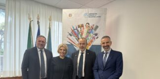 Lazio, Difensore Civico tra i banchi di scuola per educare a cittadinanza attiva