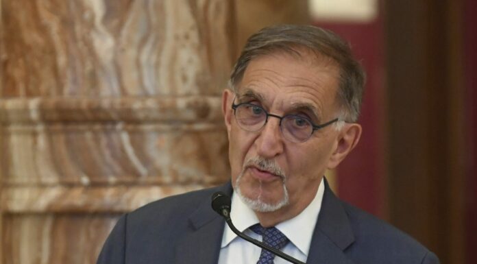 La Russa “Nessuna minaccia a democrazia, si respira aria di libertà”