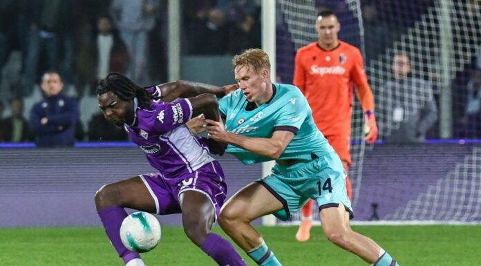 La Fiorentina rimonta con due rigori: è 2-2 contro il Bologna