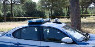Attentato dinamitardo a un esercizio commerciale, blitz della Polizia di Stato a Ostia