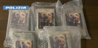 Cinque Kg di cocaina nascosti nel doppiofondo dell’auto, arrestato nel milanese