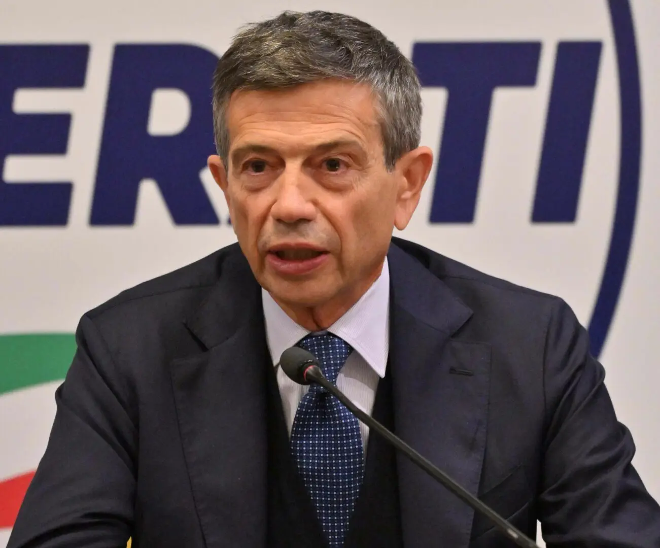 geronimo it le-ragazze-di-san-patrignano-in-visita-alla-questura-A38359 010
