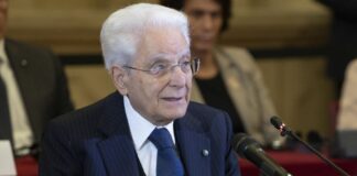 Ue, Mattarella “La carenza di un’azione comune indebolisce tutti”. E sulla Bce: “Ha assolto con successo il proprio mandato” / Video