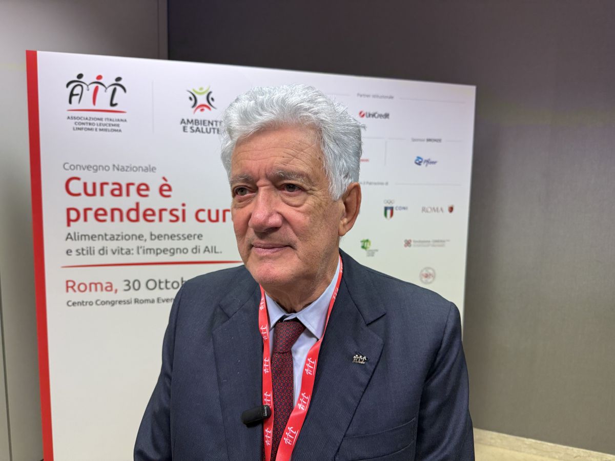 geronimo it pole-dance--claudia-dipilato--argento-e-oro-nel-giro-di-sette-giorni-A39866 009