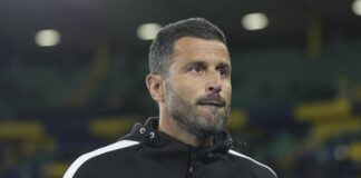 Laurientè e Pinamonti, il Sassuolo vince 2-1 a Cagliari