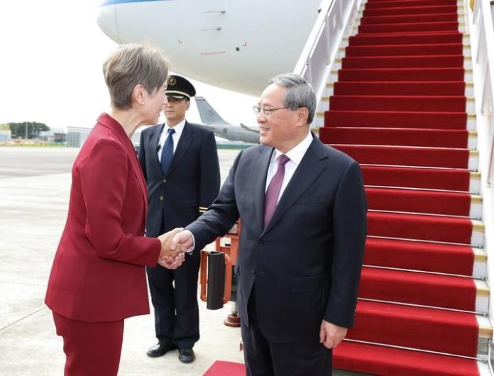 SINGAPORE-LI QIANG-OFFICIAL VISIT-ARRIVAL