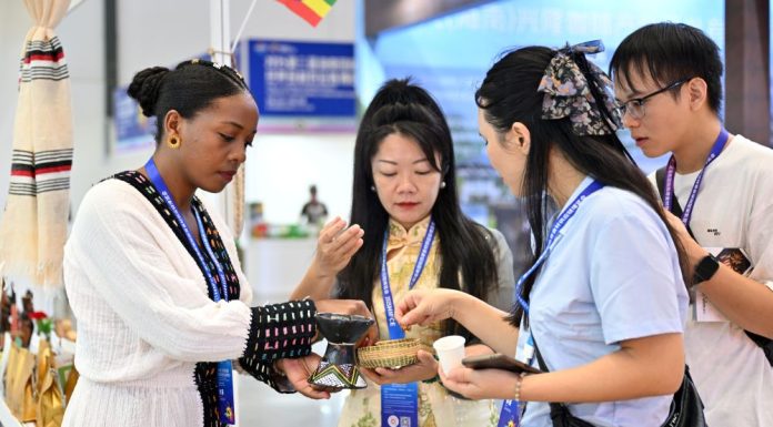 Cina: a Haikou l’Expo internazionale della supply chain alimentare tropicale (3)