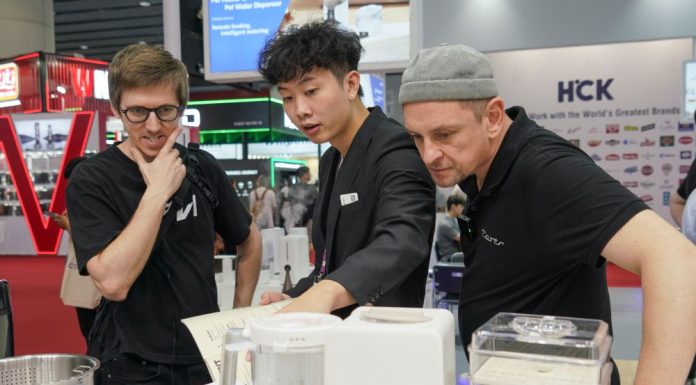 Cina: conclusa con successo prima fase della Fiera di Canton (1)