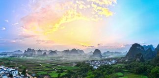 Cina: paesaggio autunnale in diverse parti del paese (2)