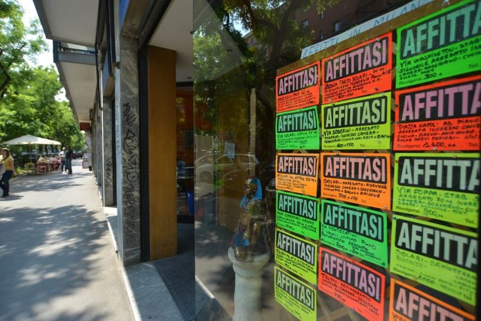 Affittasi (1)