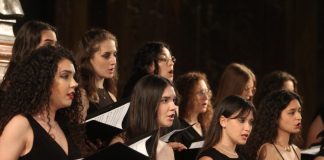 L’energia delle formazioni giovanili del Teatro Massimo di Palermo dirette dal Maestro Michele De Luca