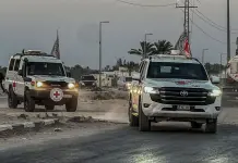 Identificati i corpi dei due ostaggi restituiti da Hamas a Israele. Netanyahu “C’è ancora del lavoro da fare a Gaza”