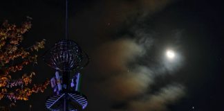 Cina: vista di Giove e della Luna nel cielo dello Heilongjiang (1)