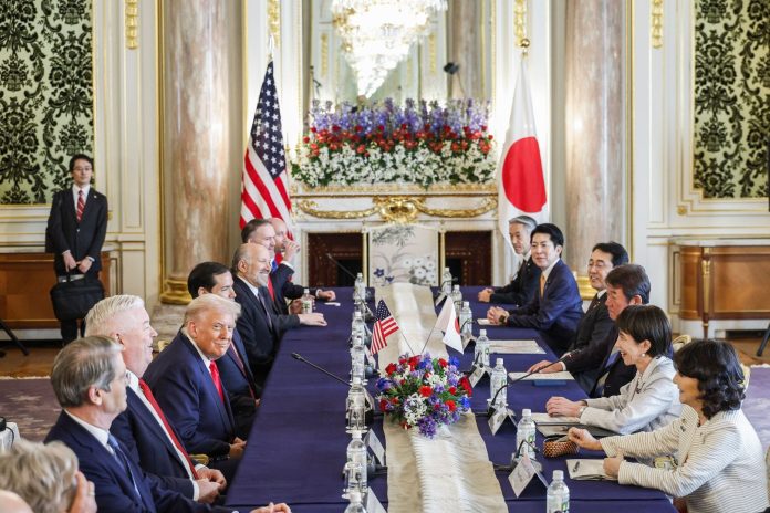La visita di Donald Trump in Giappone