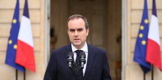 ليكورنو يعلق إصلاح نظام التقاعد في فرنسا