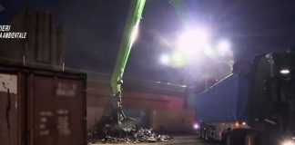 Napoli, traffico illegale di rifiuti con la Turchia, un arrestato / Video