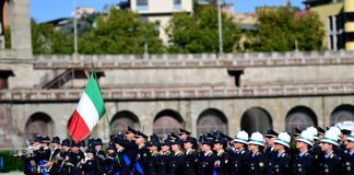 Milano celebra il 165° anniversario della Polizia locale, ogni giorno 230 pattuglie in strada