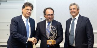 Gaetano Frulli premiato a Washington durante i 50 anni del Naif